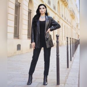 VINTAGE TIP TOP WOMEN'S BLACK LEATER JACKET WITH SATIN LINING